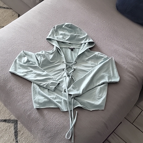 Express Tops - Womens crop top hoodie